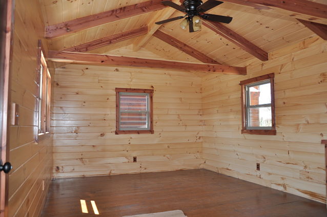 12x32 Log Cabin