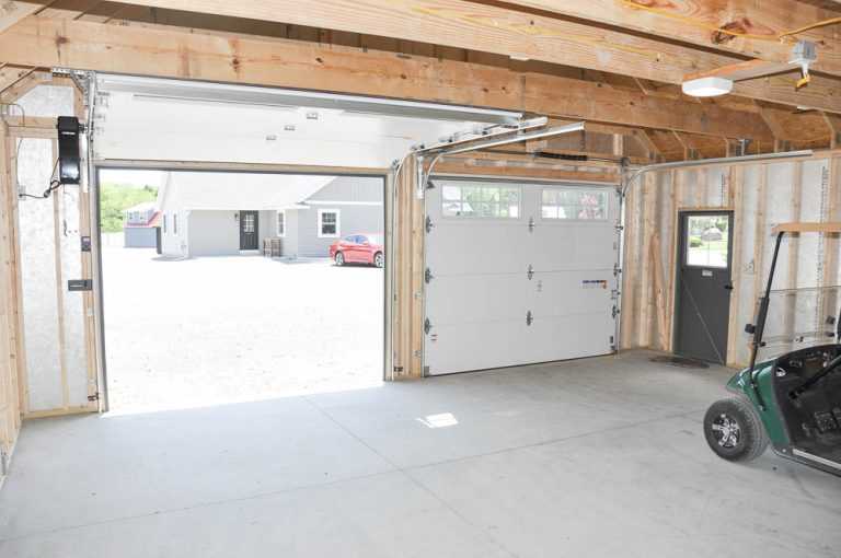 24x24 Skyline Garage W/8 Walls 2Story Garages, Cape Cod Style