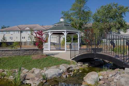 16' Octagon Country Style White Vinyl Gazebo 2023-model