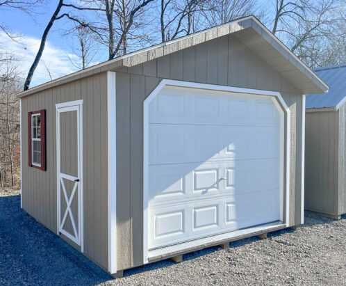 Peak Style Garage