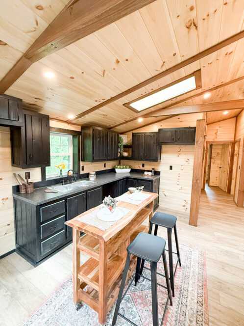 24'x32' Hunter Haven Cabin